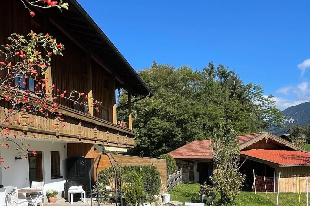 Apartment Fritzis Alpenidyll „sommertraum&winterromantik” Samerberg